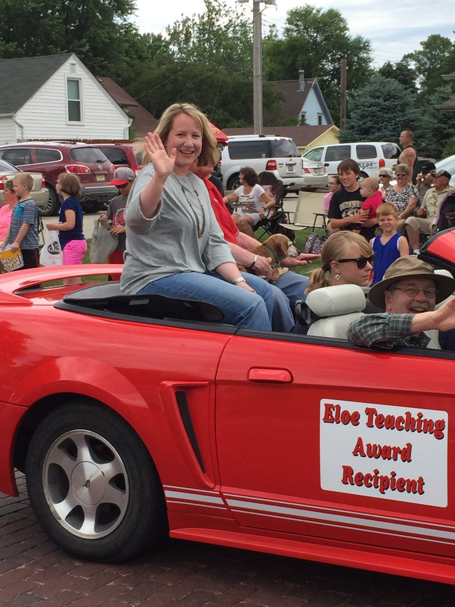 margritzks's tweet image. Congrats Mrs. Wilson @A_Wilson_NE! Making the #aurorahuskies proud! #localceleb