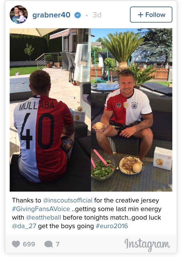 LXpinta's tweet photo. @David_Alaba @esmuellert_ #Müllaba neues AT-DE Trikot - super Idee von @grabs40 & @inscoutsGER #RatingApp #EURO2016 https://t.co/1ZWEIdHGSs