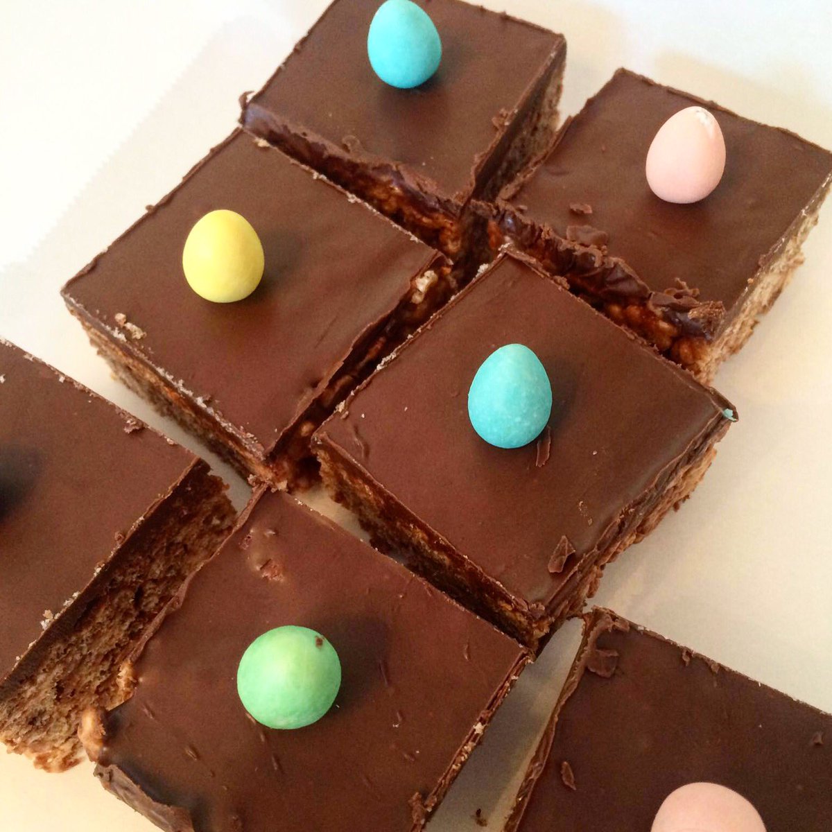 #Nutella #RiceKrispieTreats! #sogood #Toronto #markhamfood #yyz #yyzeats #toreats #getinmybelly #chocolate #delish