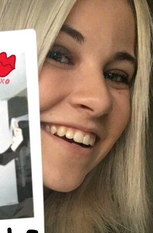 dreamy_hannah's tweet photo. Ich bin so happy, dass ich letzten Monat die Chance hatte dieses Lächeln in Echt zu sehen 😳❤ @MelinaSophie https://t.co/2iIy0TGpYq