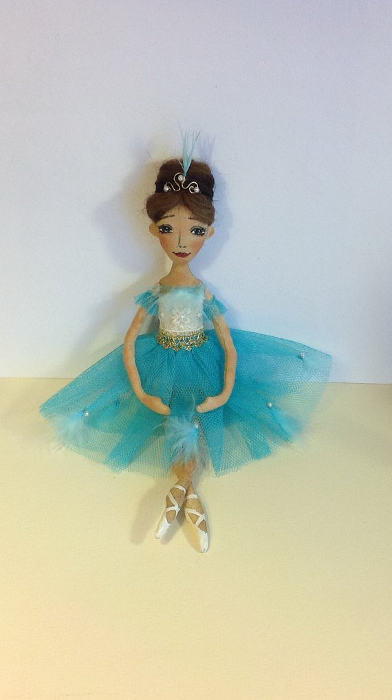 Natashaartdolls's tweet photo. https://t.co/16gA0IjHB5 #Ballerinadoll #Textiledolls #Artdoll #Clothdoll #Softdoll #dollmaking #doll #fabricdoll  g https://t.co/uTPfnuf1EU