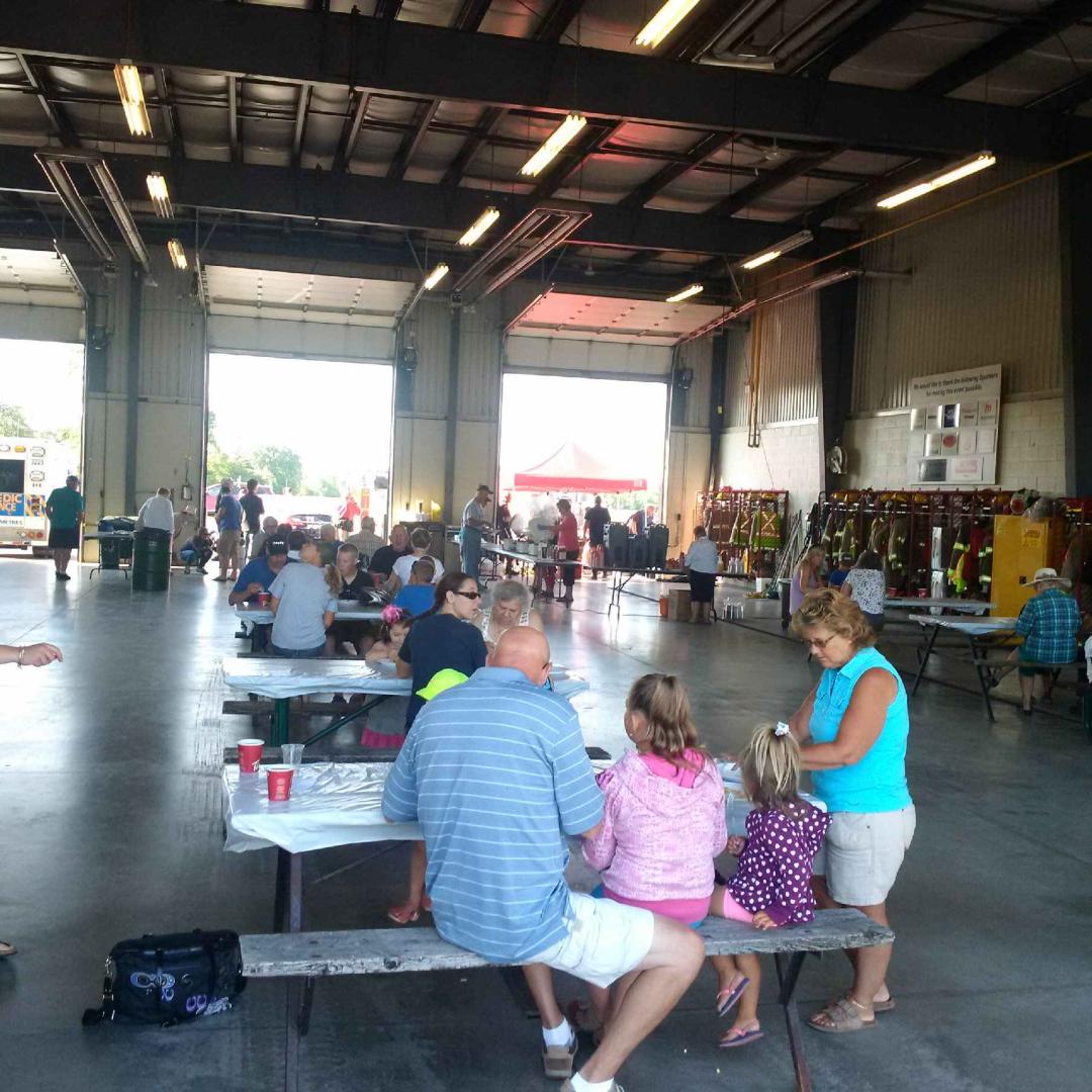 SSP &amp; <a href="/SSPAuxiliary/">SSP Auxiliary Unit</a> proud to support our partners from <a href="/Innisfil_FIRE/">Innisfil Fire</a> at their pancake breakfast today