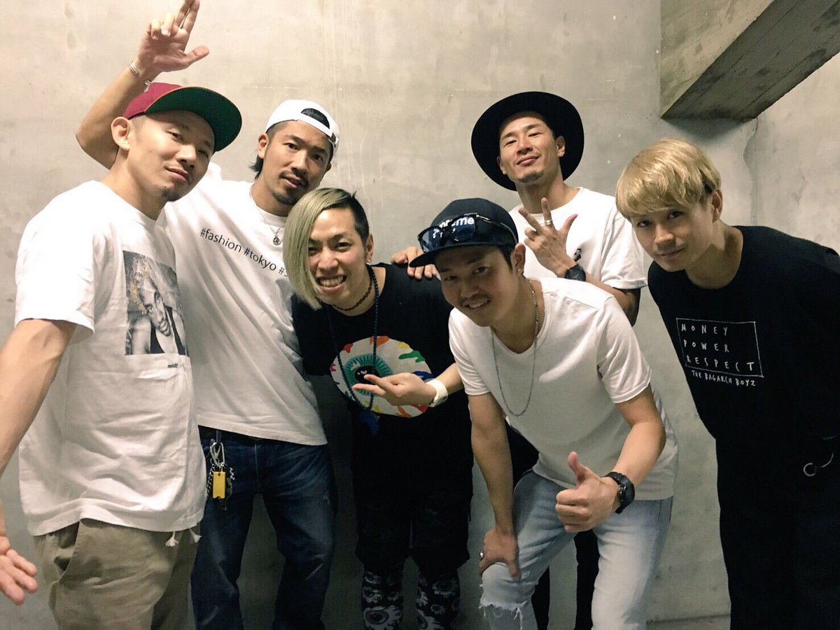 Dj a Auf Twitter 倖田來未さんのバックダンサー Akihiroさんachiさん大場さんwakaさんと まさかの前線 4列目で拝見出来ました あっという間すぎる2時間半 最高のエンターテイメントを堪能 倖田來未