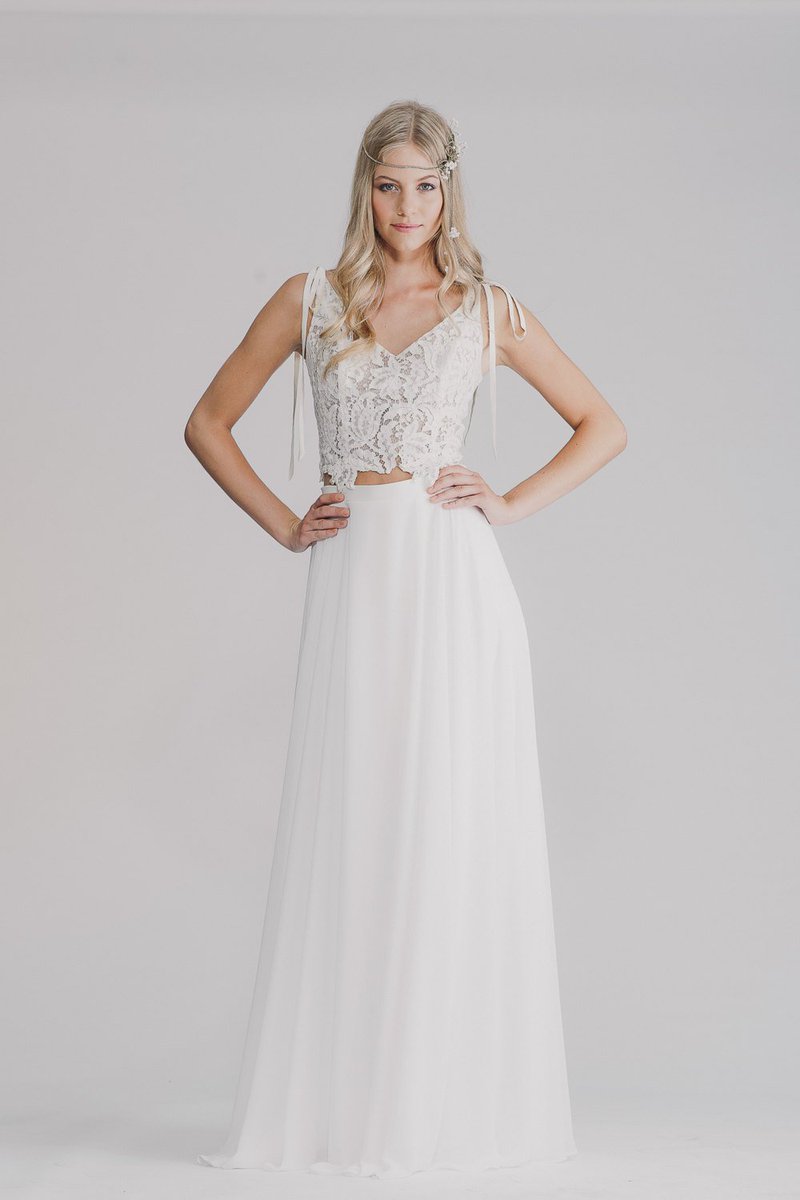 YoavRish's tweet photo. ARYA GOWN- Beach style wedding dress, Two-piece wedding dress With … https://t.co/gA8e71UUJK #MyNewTag #LowBackDress https://t.co/IZj8mapbVy