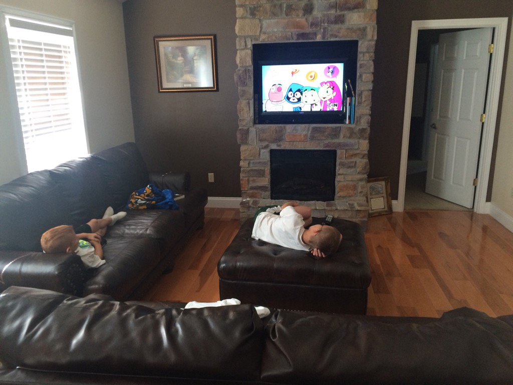dustyallen5's tweet image. Cartoons on a Saturday morning at the Allen's.  #nobaseball #nosoftball