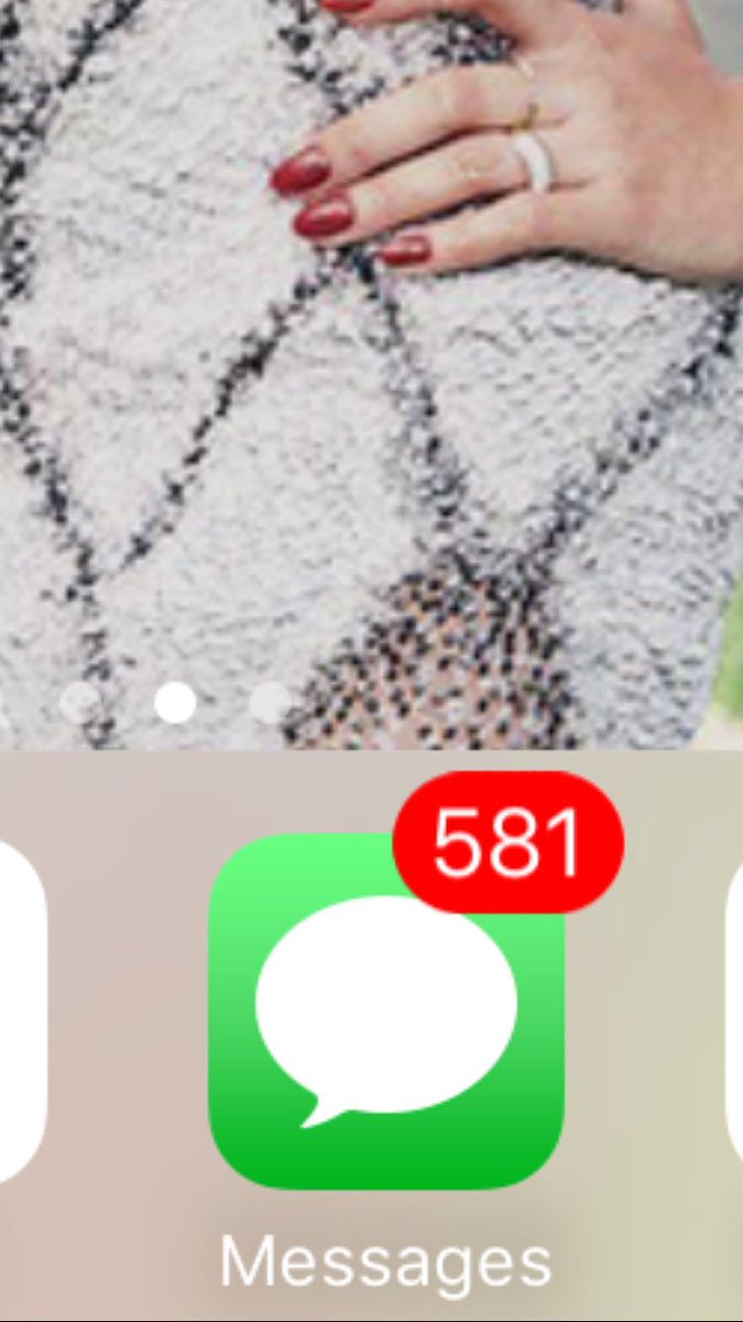 ronniestewartj4's tweet image. #GroupchatProblems