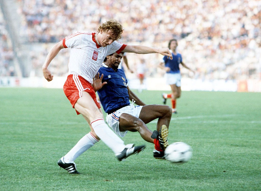 UEFAEURO's tweet photo. Boniek was the last #POL player to score in consecutive games at a major tournament before Kuba today. #EURO2016 https://t.co/cR7L5HyNlR