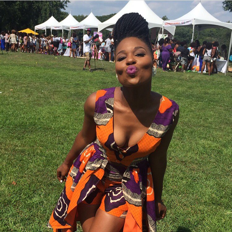 KhamitKinks's tweet photo. My fav pics from @curlygirlcollective #curlfest2015 the sweet & beautiful @Gia.lo #CurlFest #khamitkinks https://t.co/nTB5awcxbV