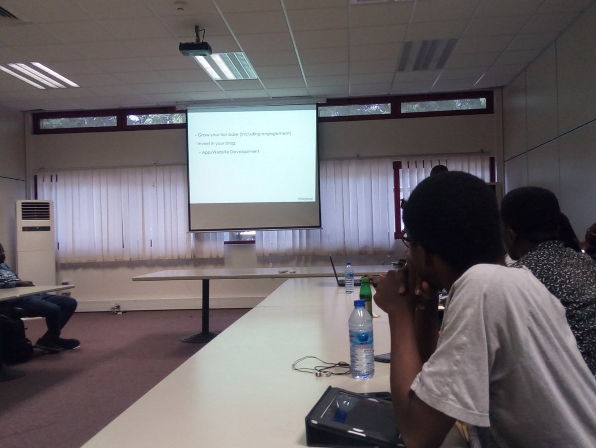 kkbuckner's tweet image. At #BlogCamp16 listening to how to make money from your blog with @Naasei