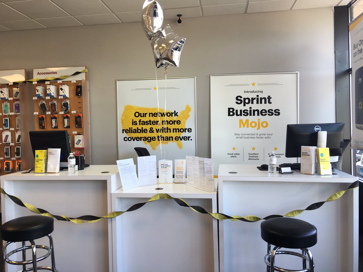 Sprintmdletwn's tweet photo. Sprint says thanks. Come on down @Heather_B43 @c_pisani17 @Wads20 @sprintNEarea https://t.co/MKyPxQyRBu