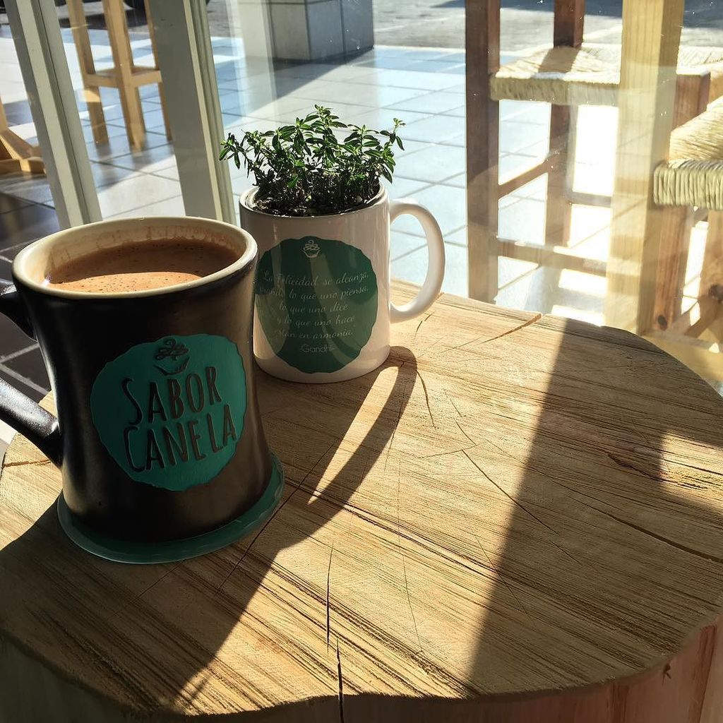 SaborCanelaMx's tweet photo. #saborcanelamx #postreria #cafédeveracruz te esperamos ! https://t.co/h19dpWX211 https://t.co/vkyrVewZGy