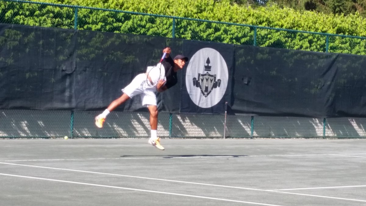 PearsonFordOpen's tweet photo. Julian Childers vs @AmerDelic @usta https://t.co/EjbUdWS1kP