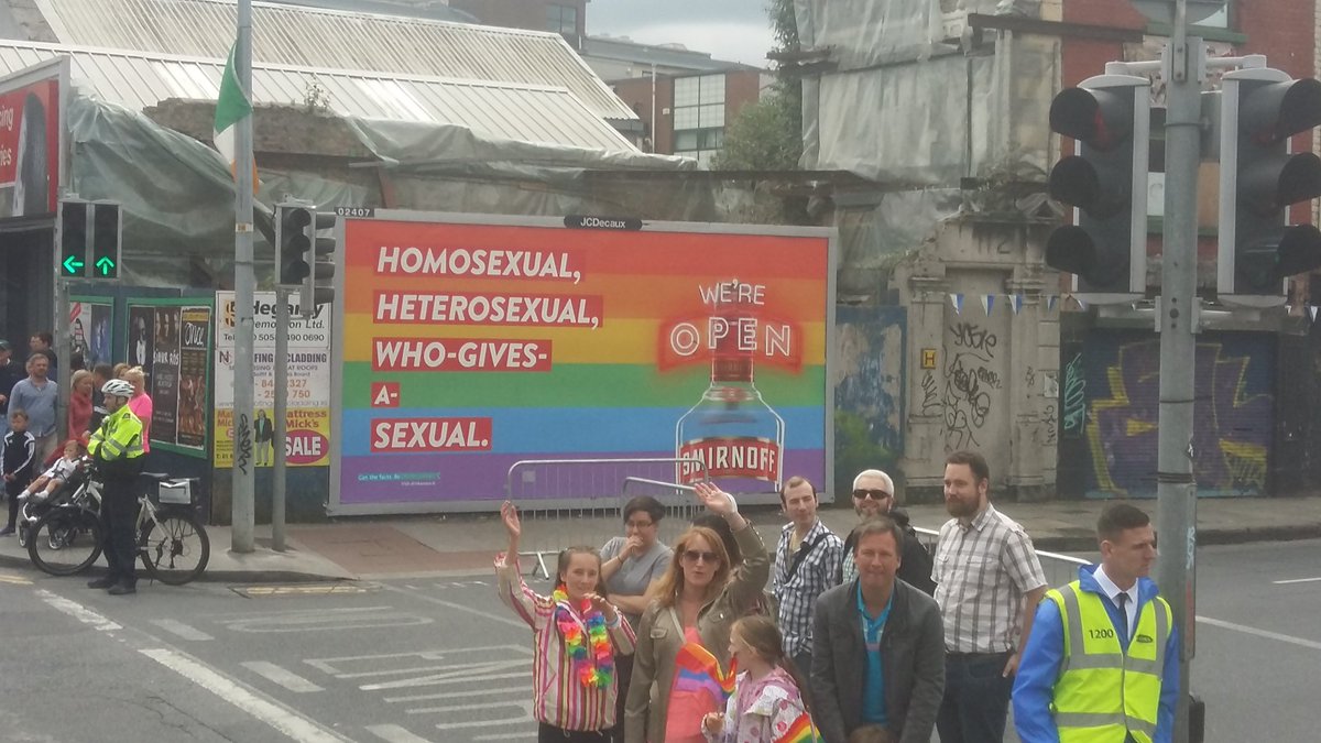 LisaNicAnB's tweet photo. #Pride2016 Amazing!! #tacomhionannas #TaForGra https://t.co/9zeWbgBD8j
