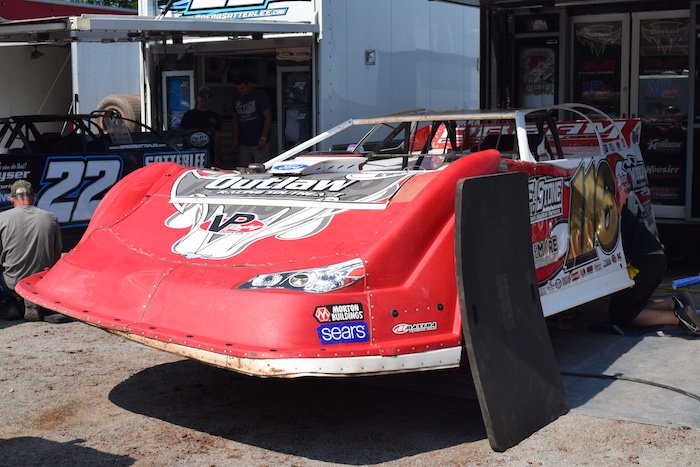 DirtonDirt tweet media