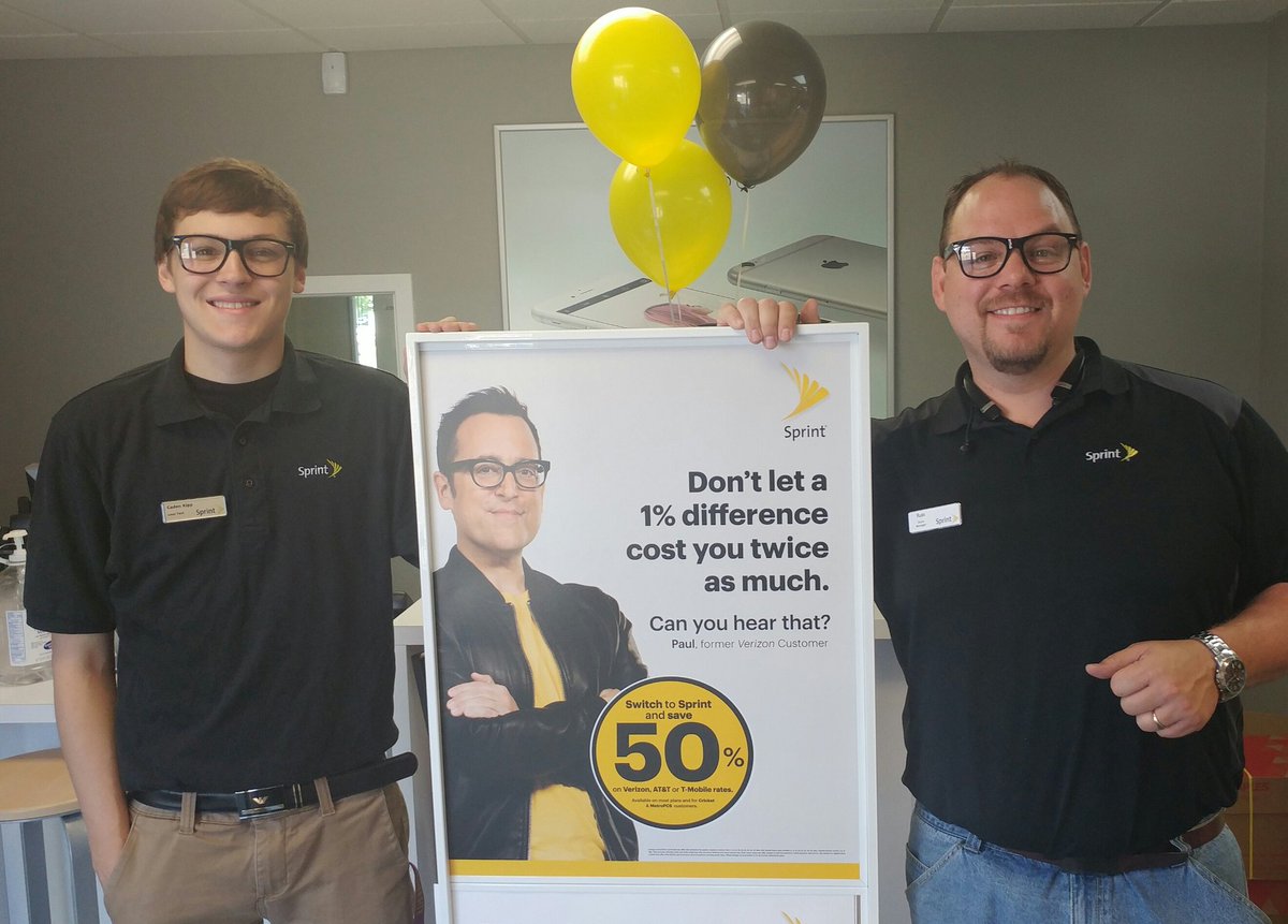 BasicMtp's tweet photo. Join us for the #SprintSaysThanks event... Specials, discounts, and giveaways all day! @BasicPCS #NextToPixie https://t.co/13G1sBpiPV