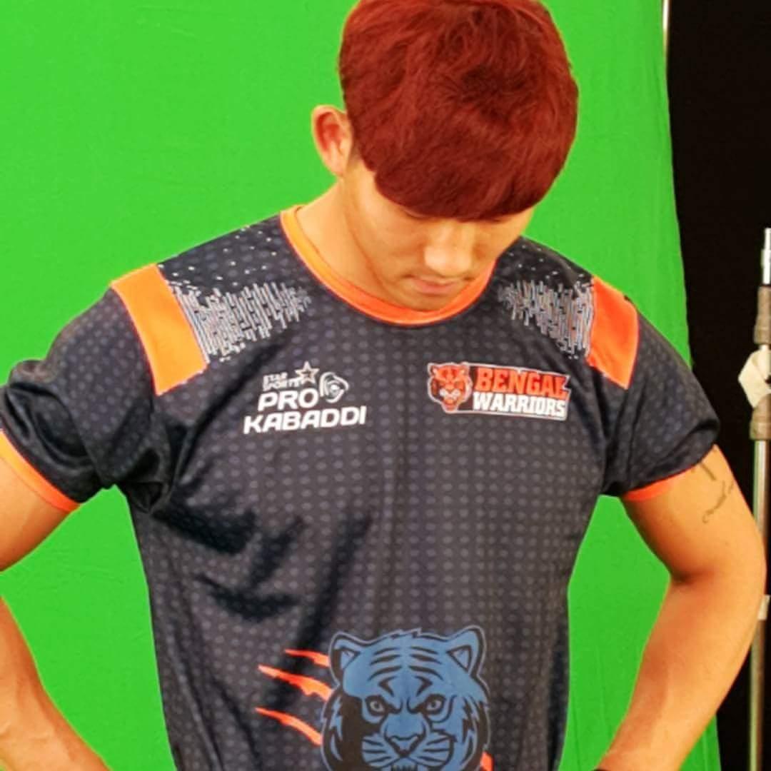 JKNlee's tweet photo. @ProKabaddi Photo shoot!!
#BengalWarriors #ProKabaddi https://t.co/TdBDxzWy7q