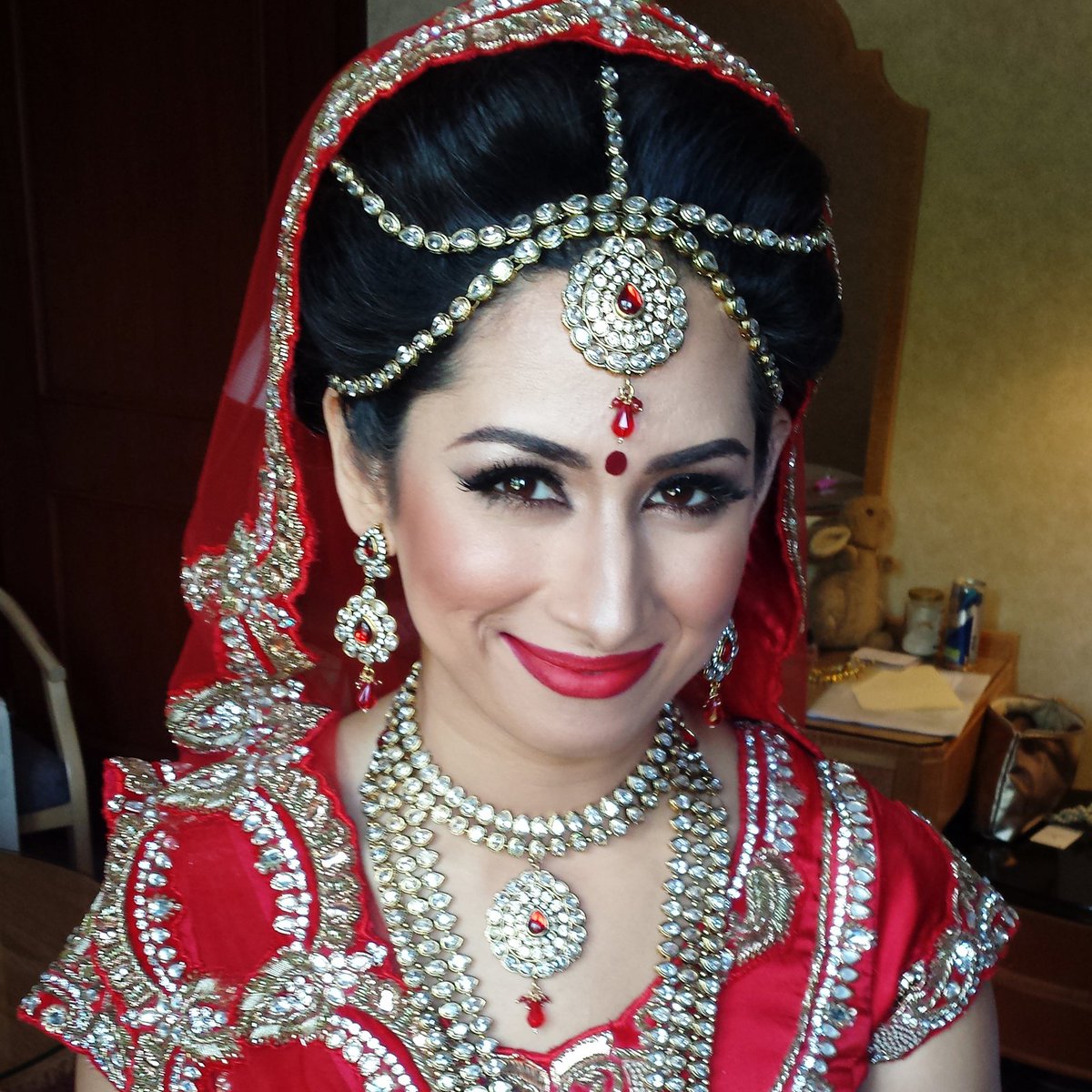 There’s a reason this combo is a firm favourite, doesn’t she look beautiful? 
#Makeup #Makeupartist #Beauty #Asia...
