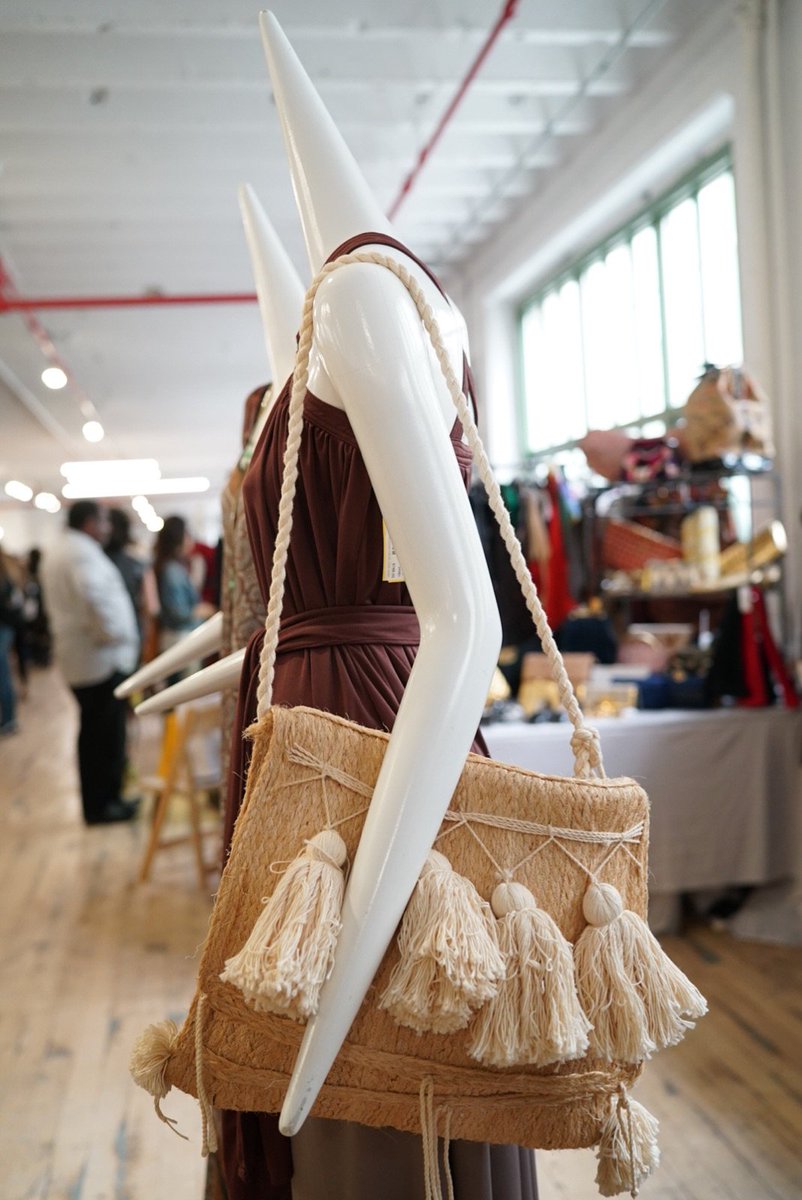 Fringe benefits 🌾The perfect summer accessory spotted during our Brooklyn show at @IndustryCityBK