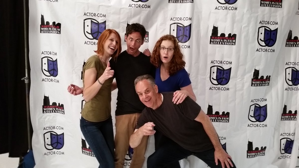 Hype_Wagon's tweet photo. Awesome times with awesome people! #actorcom https://t.co/LYXVWwXRFw