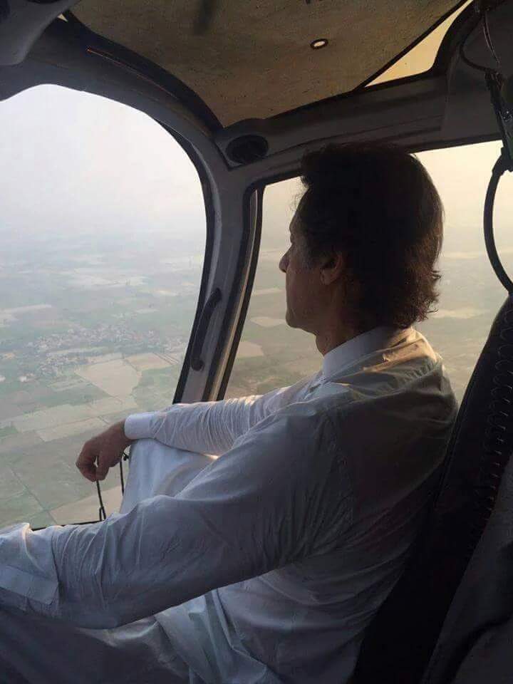 SabirMehmood26's tweet photo. عزیز ہم وطنوں
آپکو زکواۃ صدقات چندہ فطرانہ کے استعمال کی تصویری جھلکیاں دکھاتے ہیں
غلط /درست
فیصلہ آپ نے کرنا ہے https://t.co/lScFZSYnFd