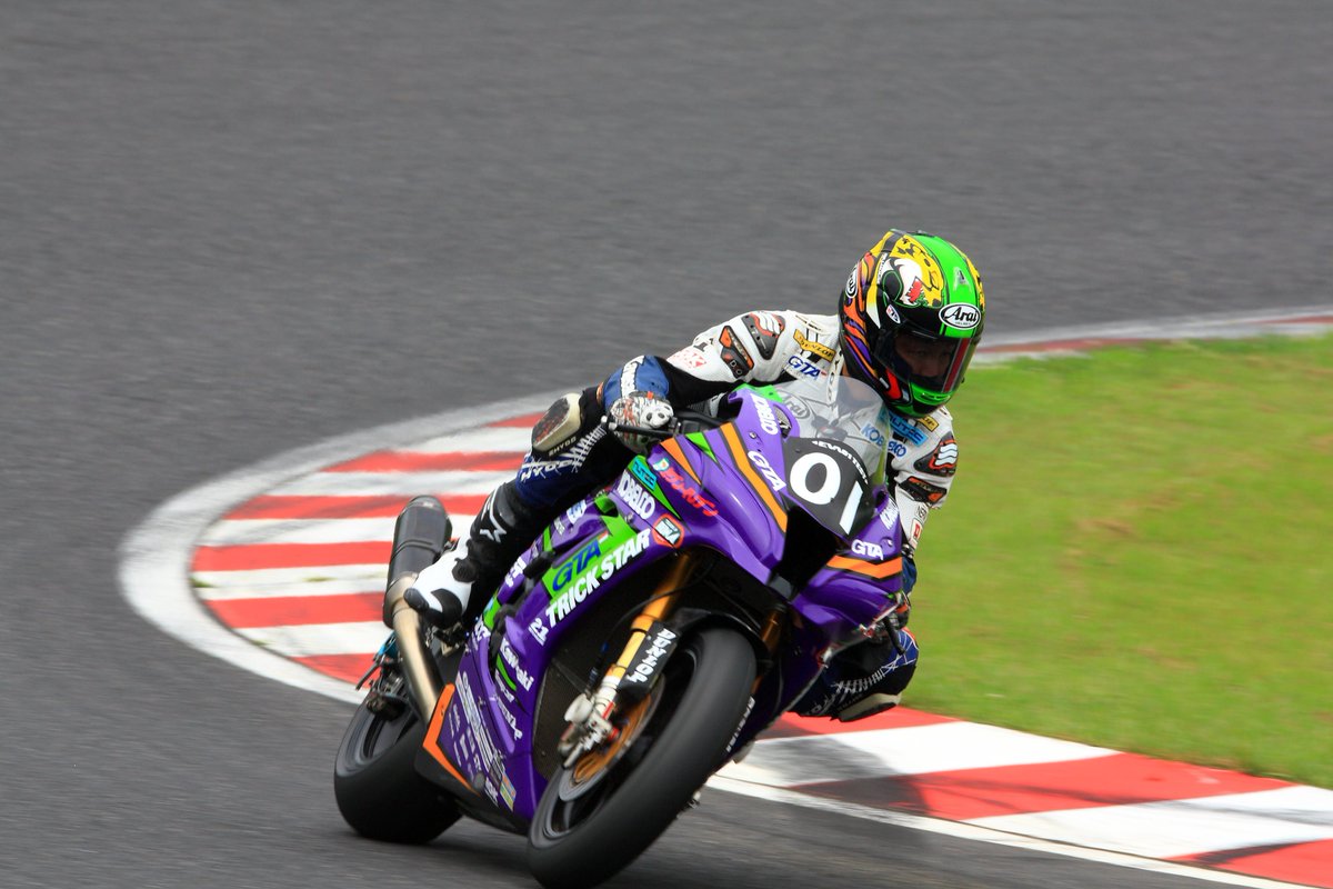 hiro9821's tweet photo. 7月6日 鈴鹿8耐合同テスト。
No.01 エヴァRT初号機TRICKSTAR @TRICKSTARRacing
#鈴鹿8耐 #8ai #エヴァンゲリオン #これを見た人はKAWASAKIの画像を貼れ https://t.co/yaLpUniDlM