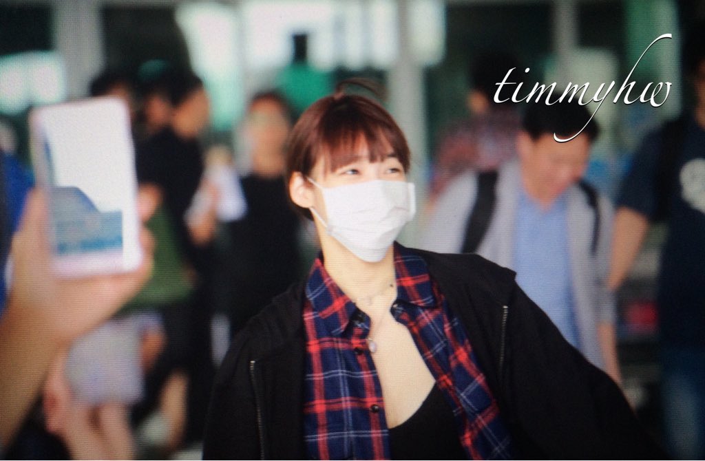 [PIC][10-07-2016]Tiffany trở về Hàn Quốc vào chiều nay Cm-8cKiUEAAjfZF