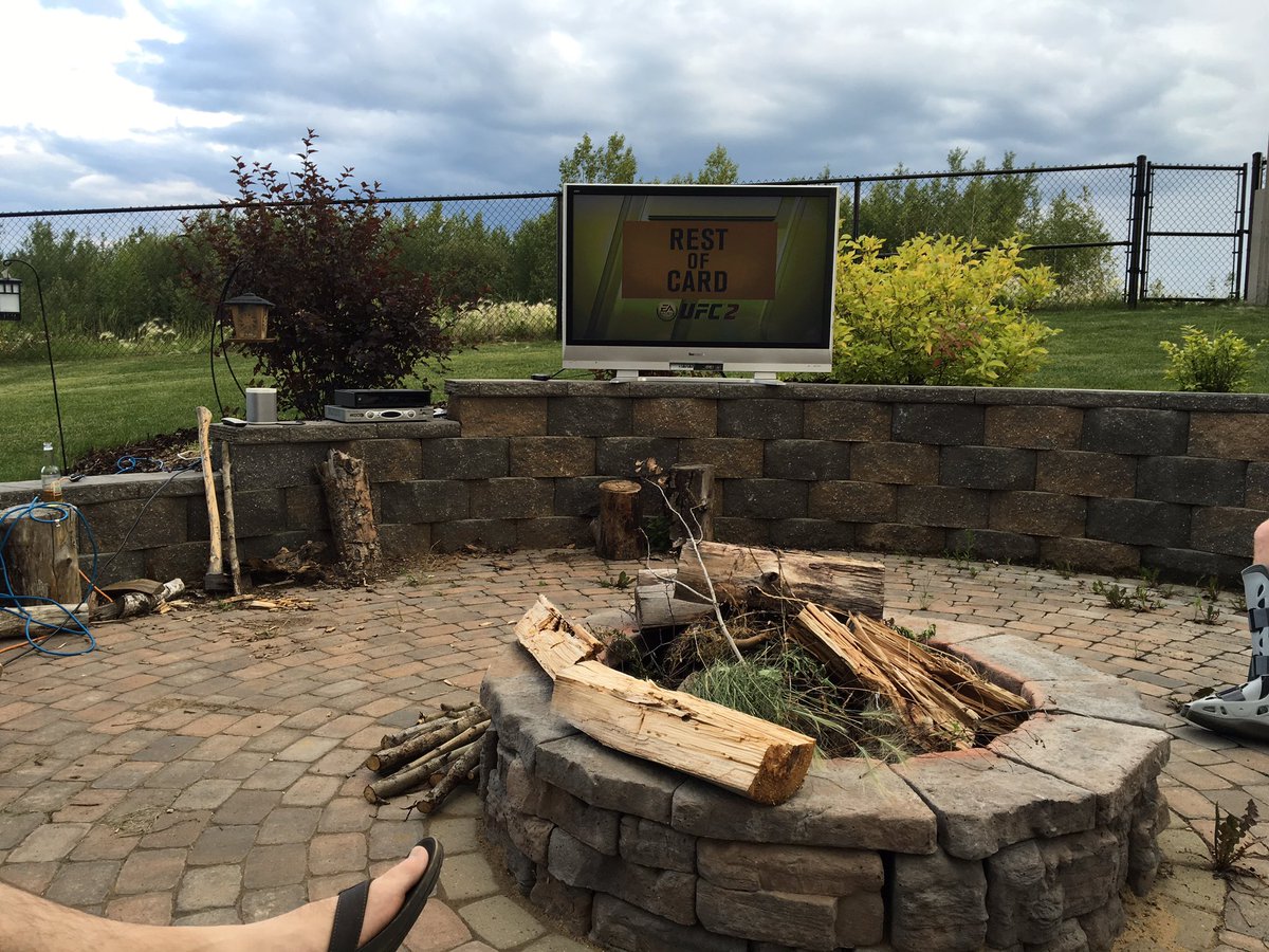SpitzFirepit's tweet photo. @rcb38 not enough booze consumed for clothes off yet. Very soon tho https://t.co/kNTKWhdvqi