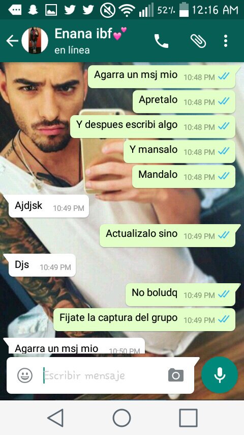 httpcxmi's tweet photo. Enseñandole a mandar un msj a la terca esta jajajaja https://t.co/vy9H0jlwQM