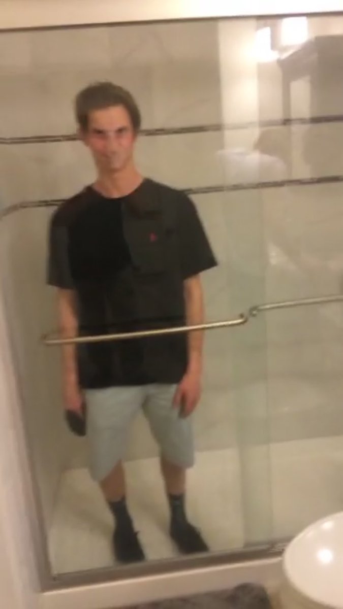 hunterburnsss's tweet photo. #prayforbilly there isn't anything wrong with him but he's just a weird dude https://t.co/RZ3Ku1I1Nc