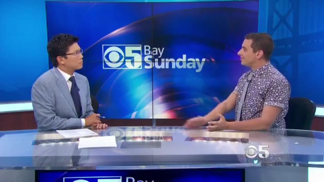 TaCwebseries's tweet photo. .@RevryTV's Damian Pelliccione chats w/ @BaySundayTV. Spot #ThreesACrowd in the promo? https://t.co/zVB9aceZL3 https://t.co/X9PZooGThs