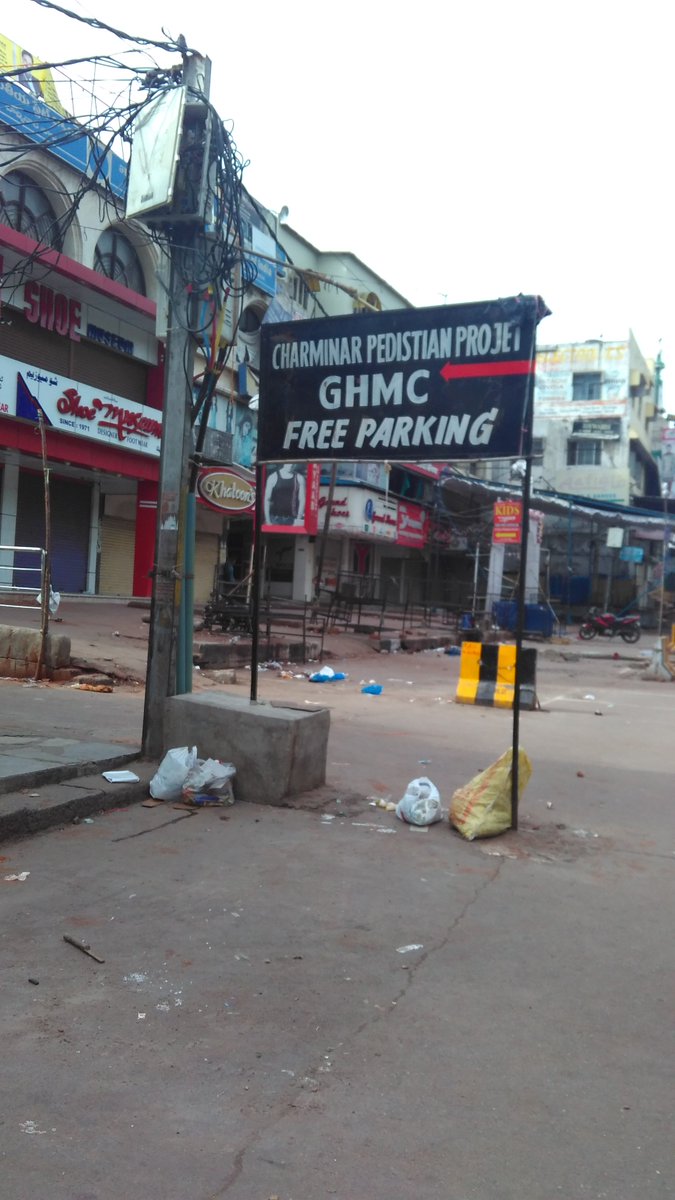 mohd_firasath's tweet photo. #Charminar, roadside board, missing 'r' in the word pedestrian.
#EnglishInIndia
#EnglishInHyderabad https://t.co/sWDavkp7Ia