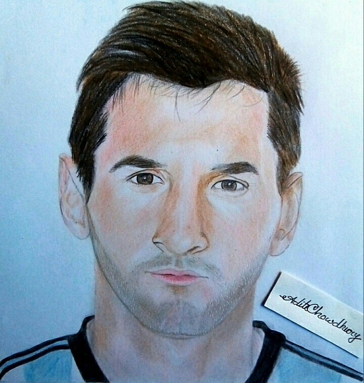 mklac2015's tweet photo. Another #sketch of #leomessi by me :)
#messi #lionelmessi #messisketch #leomessisketch #drawing #colours #art#pencil https://t.co/eTZ2rjUTeQ