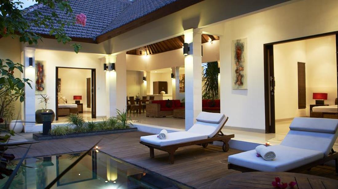 Don't miss out! With holidays season approaching, book now to reserve your spot in paradise 
#gilit #holidays #villa