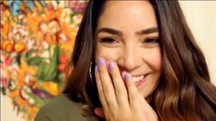 Club_priguel's tweet photo. Su sonrisa me mato 😲 Es muy linda, la amo. 💗✋
Link del video ---> https://t.co/abS8uTXXsm https://t.co/ckGzEt9BTS