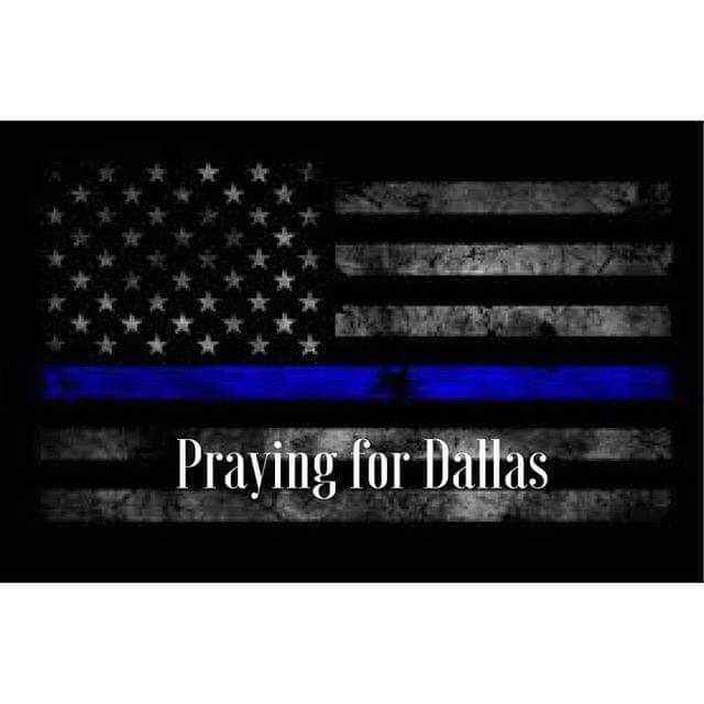 thestephray's tweet photo. This is just heartbreaking. #prayfordallas https://t.co/q8XGk54emu