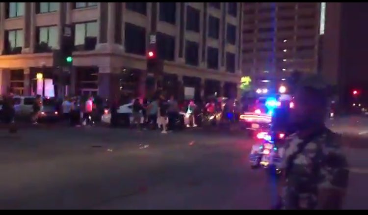 TariqToure's tweet photo. Aye bro whoever you are I hope this helps. You're clearly watching with everybody else. #DallasShooting https://t.co/g3i7gxEmdD