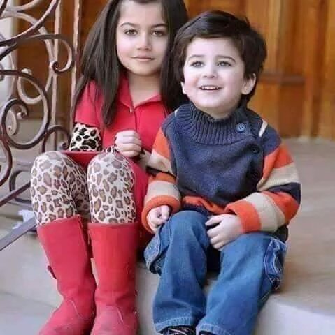 Romio66666666's tweet photo. 'جان' کہنے والی گرل فرینڈ ھو یا نہ ھو۔۔۔
'اوئے ہیرو' 
کہنے والی ایک بہن ضرور ھوتی ہے۔۔۔ https://t.co/3PlOh24GwB