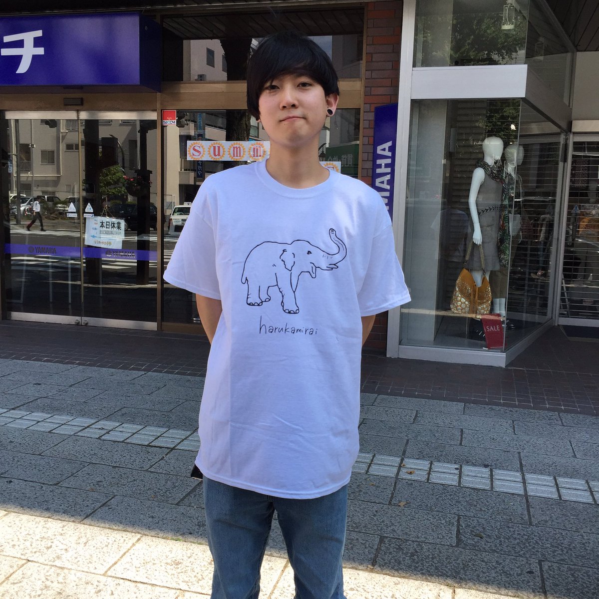 新Tシャツ】 八王子リップスのドリンクカー。 関口にデザインして