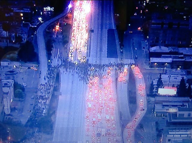 lexizzzlee's tweet photo. Everyone in the town stay safe. #Oakland #BlackLivesMatter https://t.co/rbLCPVOIvz