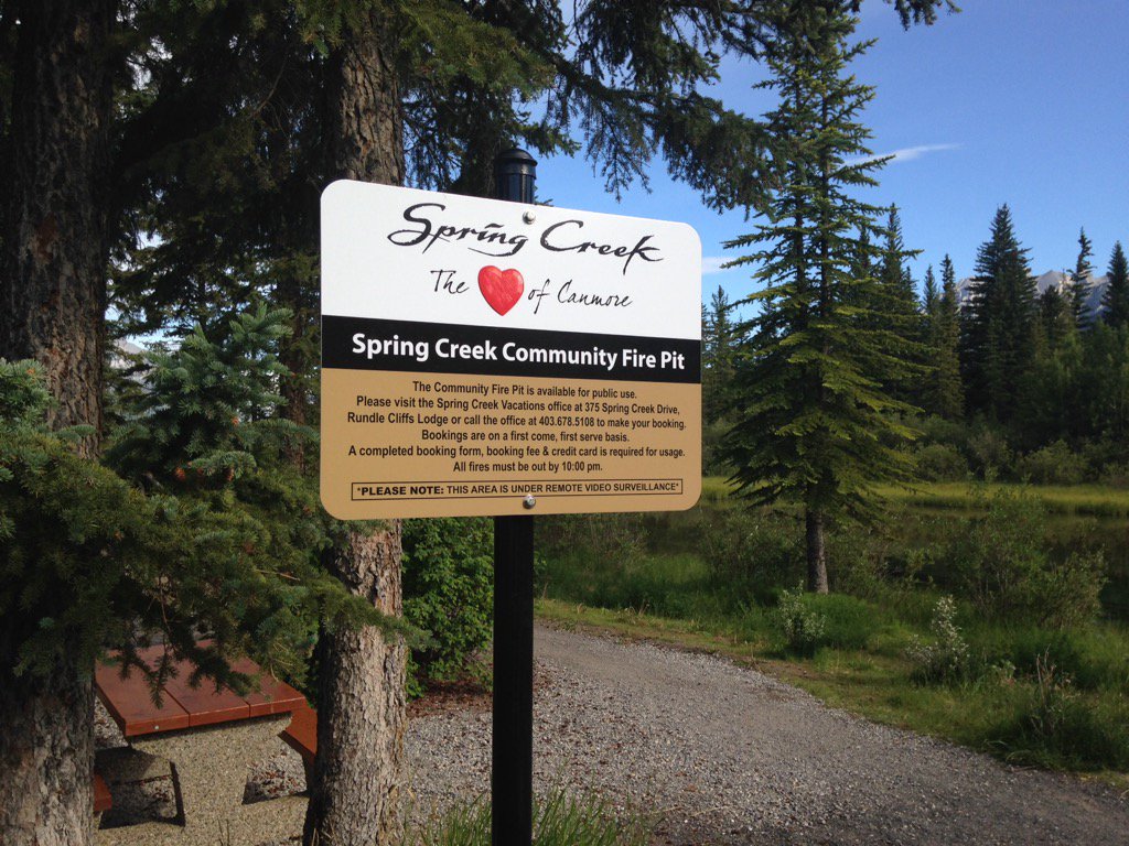 BusinessCanmore's tweet photo. Everyday we see something that makes Canmore even friendlier than we can imagine! @YourCanmore https://t.co/rkFe5exhnR