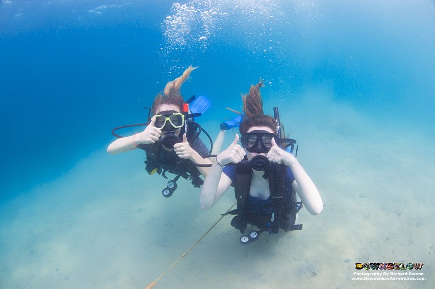 divedownbelow's tweet photo. Think d @CampsInt explorers r enjoying #Learning2Dive wif @divedownbelow team on @CampBorneo trip! #InLoveWithScuba https://t.co/0Uv8SvjrpY