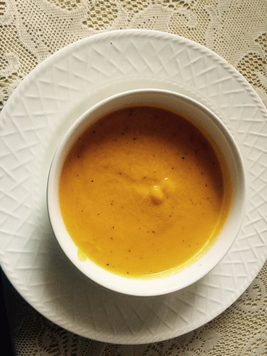 tomandi7's tweet photo. Así me consienten en casa 🙏🏻👌🍲 #masterchef #familia #deli https://t.co/6PlAIdhgyM