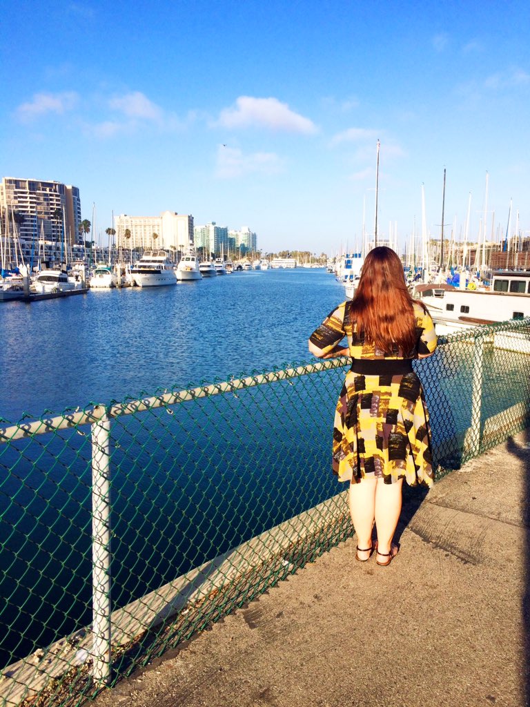 LuLaRoeTiffanyB's tweet photo. LOVE, LOVE, LOVE my #NicoleDress https://t.co/2OUxzNhT4j