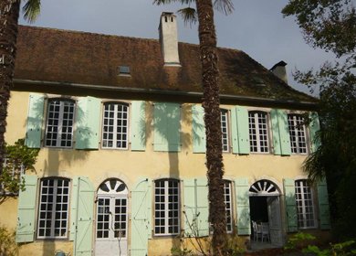 Revedechateaux's tweet photo. Un été au pays basque ? #Loustaou #Leïhorra. https://t.co/mEIwsSpo0B https://t.co/9aRePO26B0