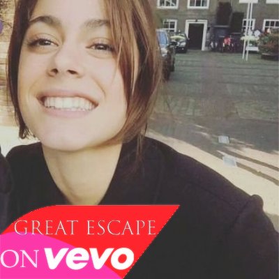 MyTiniStation's tweet photo. @TiniStoessel Cuantas fotos https://t.co/CUmRrgIAUO