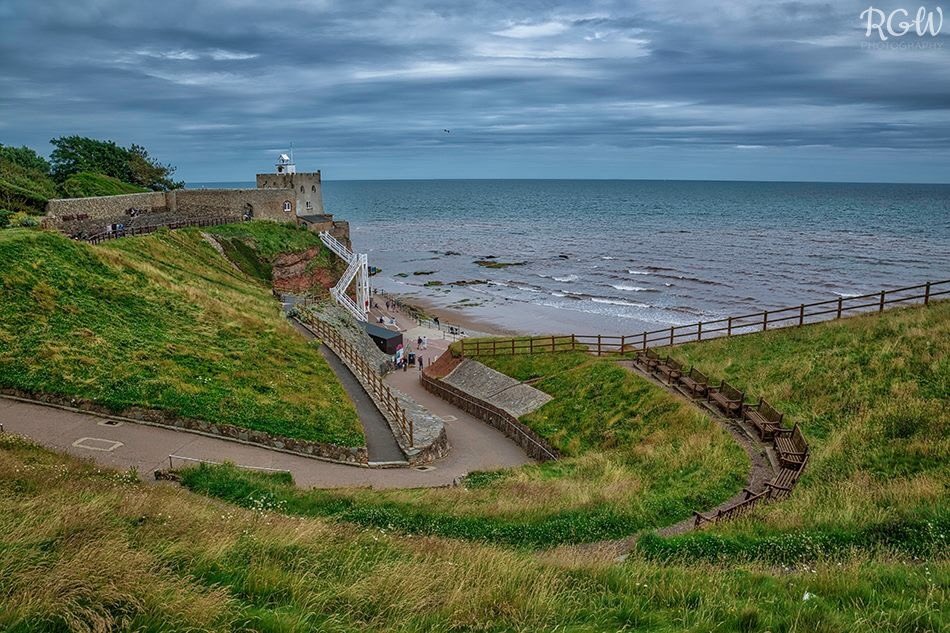 RT @PhotosRgw: Sidmouth Beach, Devon <a href="/VisitDevon/">Visit Devon</a> <a href="/whatsondevon/">What's On Devon</a> <a href="/GreatDevonDays/">Devon Days #LoveDevon</a> <a href="/HeartofDevon/">The Heart of Devon</a> <a href="/DevonLife/">Devon Life</a> <a href="/Devon_Hour/">#DevonHour</a>
