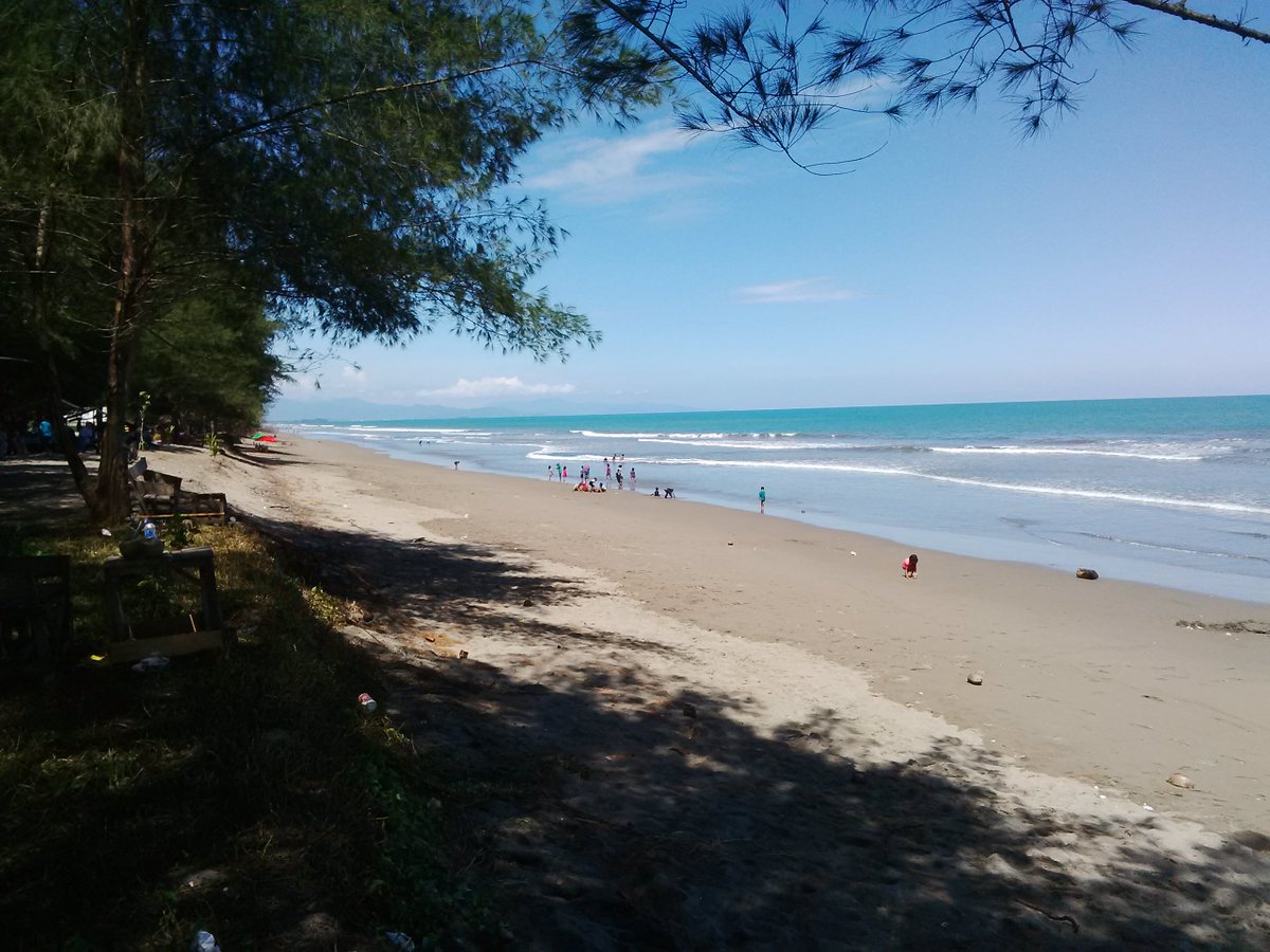 Jalan2, menyenangkan Ibu &amp; Bapak...