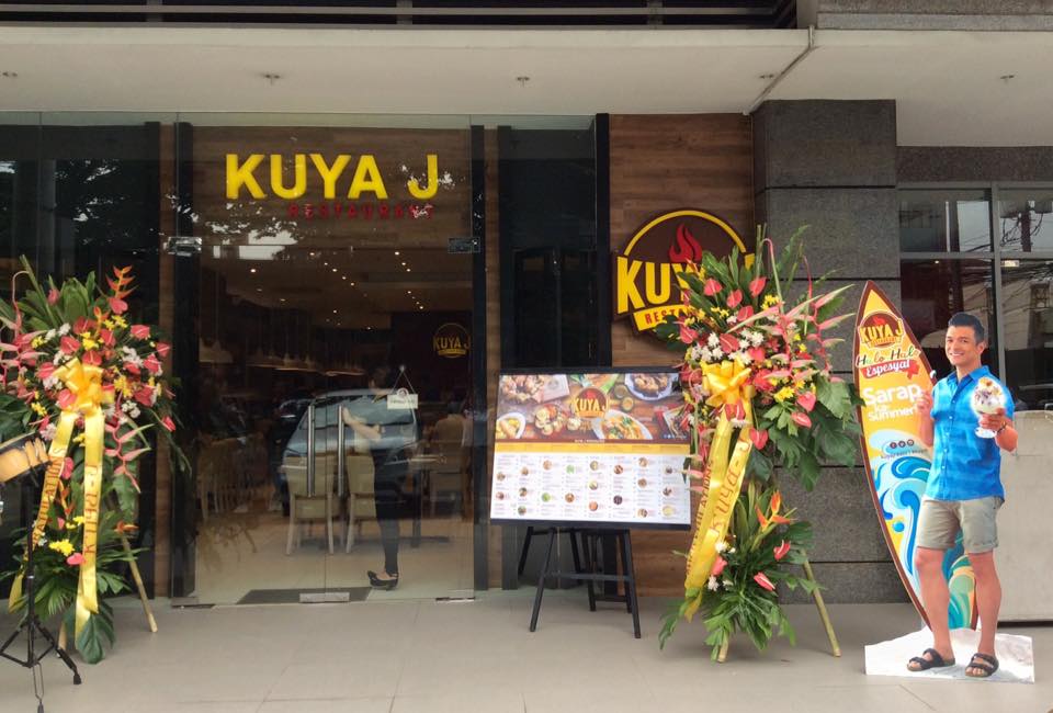 kuyajresto's tweet photo. Nakarating na rin sa Timog Ave ang Kuya J! Kitakits! #kuyaj https://t.co/w8lWPZhF1X