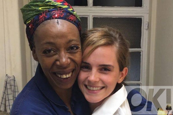 OK_Magazine's tweet photo. Hermiones @EmWatson and #nomadumezweni meet and it was magical! #HarryPotter @HPPlayLDN: https://t.co/RXjTCdvAXW https://t.co/Nzb84cUQGi