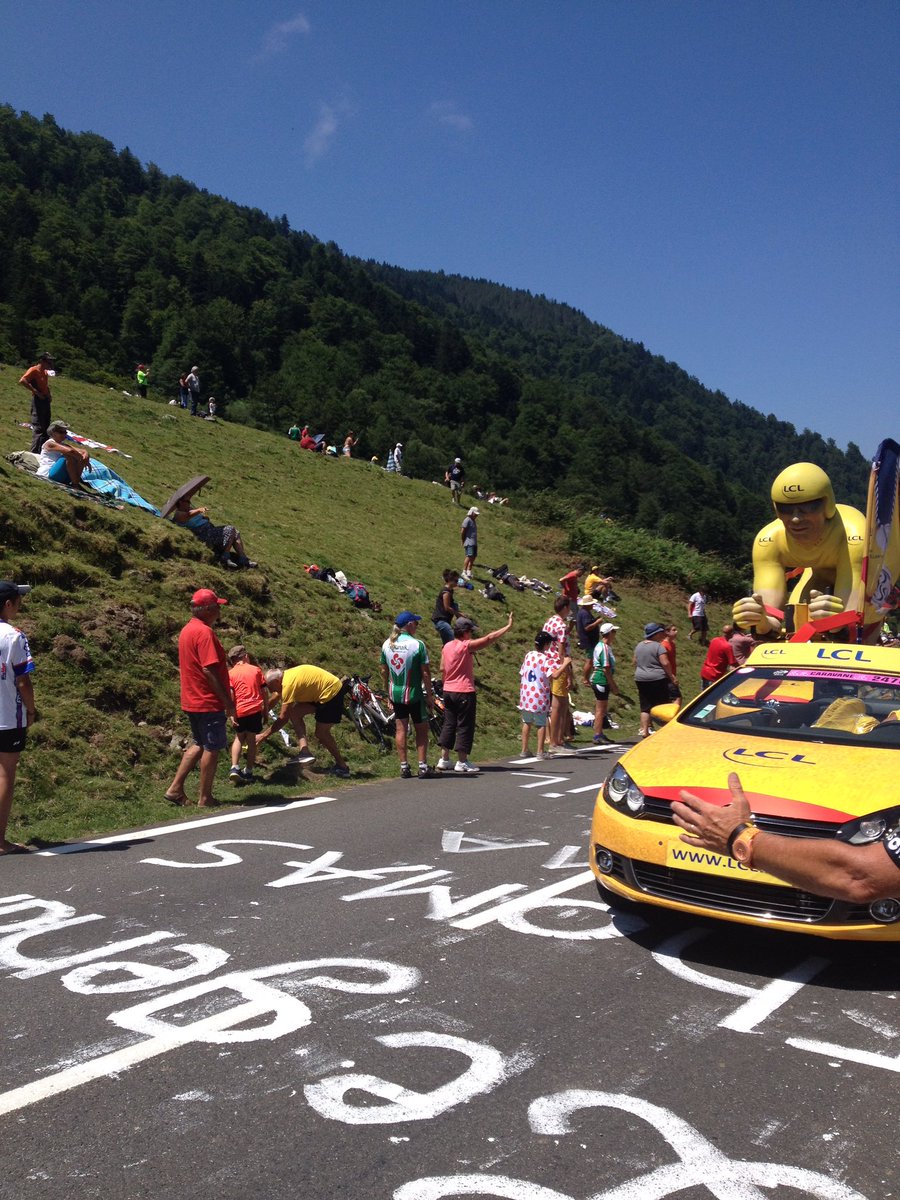 Hace un año en La Pierre de St Martin! #TDF2016 #TourTVE